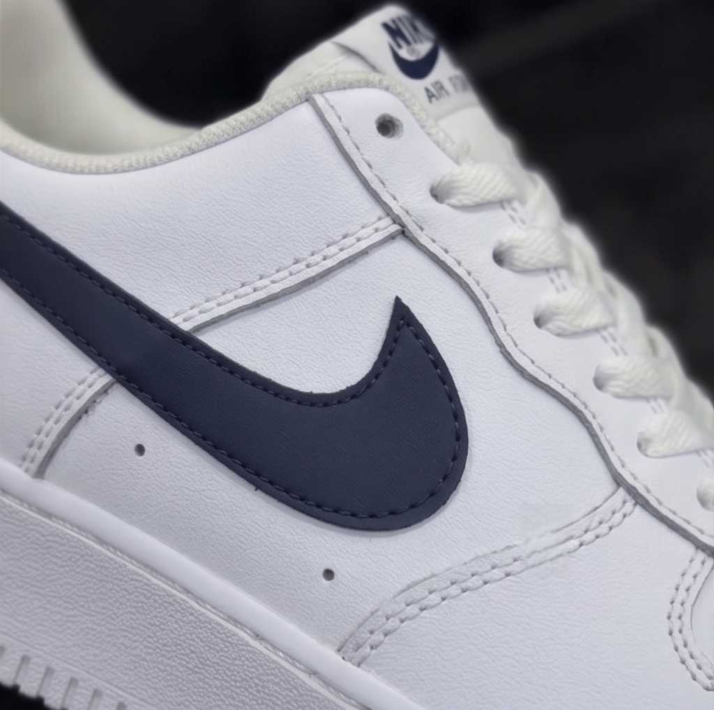 Nike Air Force 1 '07 - Blanc/Bleu Marine