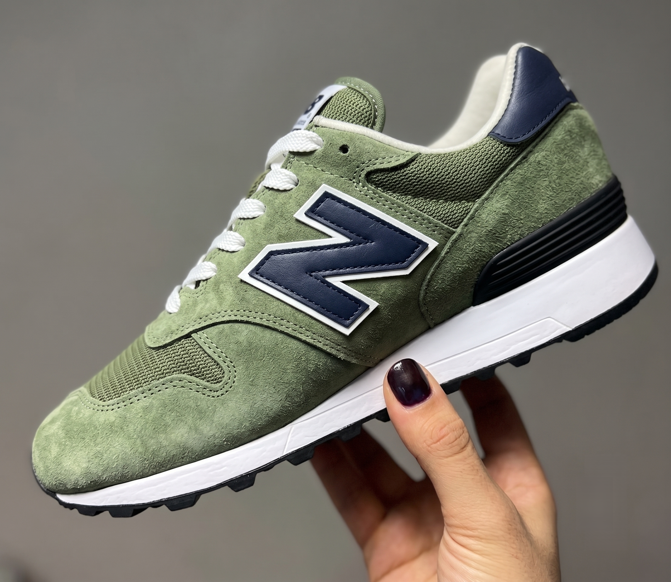 New Balance 574 Vert Olive – Confort & Style au Quotidien
